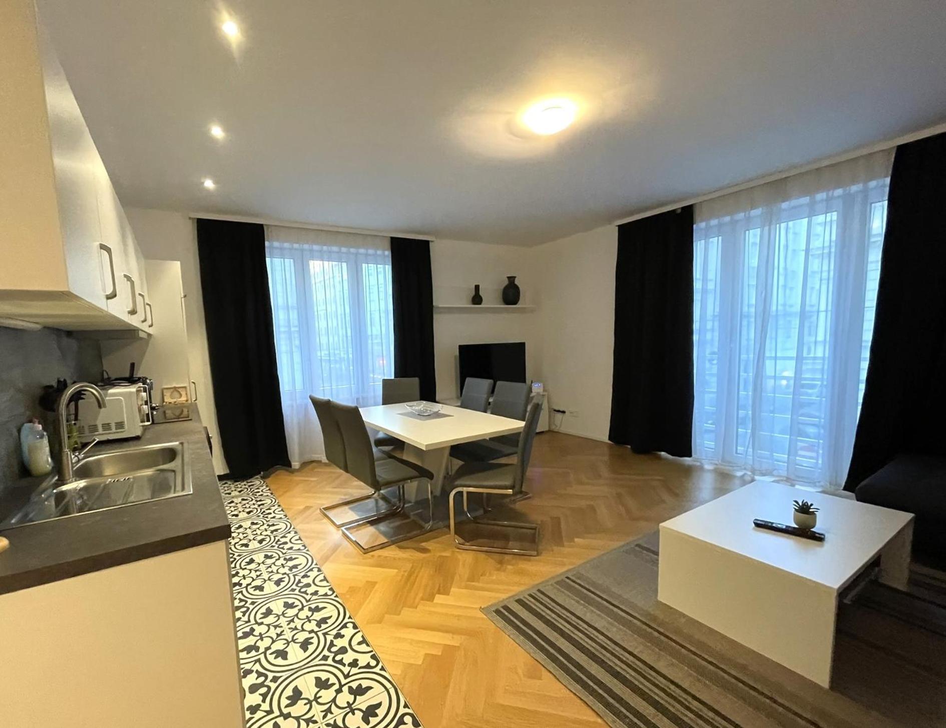 Apartment Sweet - State Opera Wien